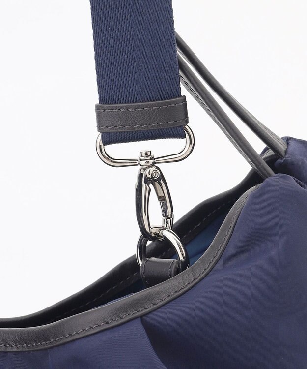 Y'SACCS シワナイロン2WAYトートバッグ Mサイズ ネイビー