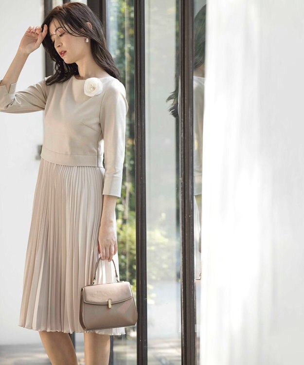 組曲 L 【KUMIKYOKU NAVY】ジャージーコンビプリーツ ワンピース ベージュ系