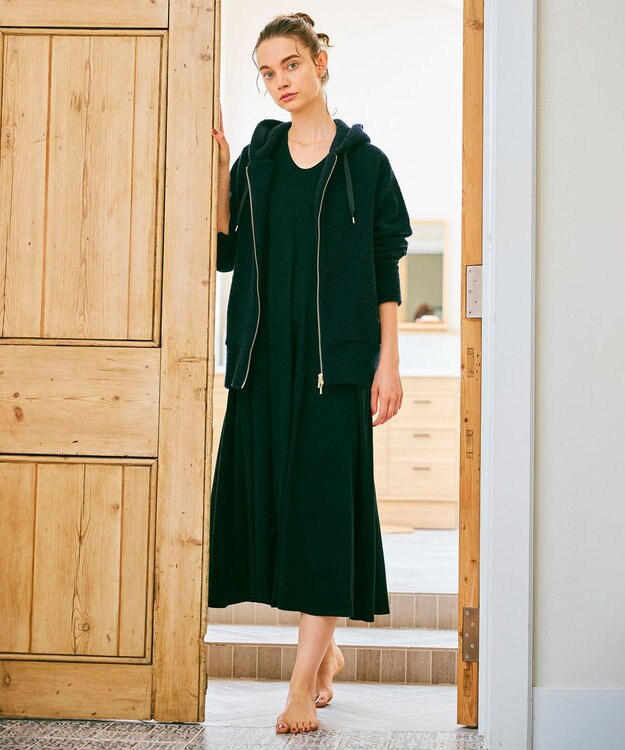 BEIGE， EVIE / パーカー Navy