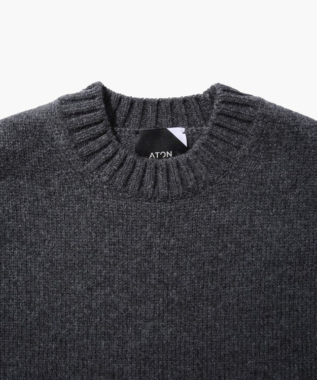ATON COOMA LAMBS WOOL | ショートクルーネックプルオーバー CHARCOAL GRAY