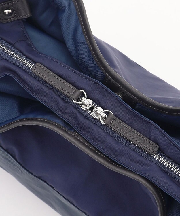 Y'SACCS シワナイロン2WAYトートバッグ Mサイズ ネイビー