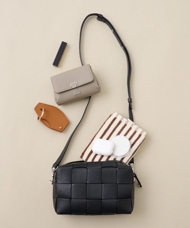 IACUCCI ≪BEST SELLER≫ベルタ XS CERVO ブラック