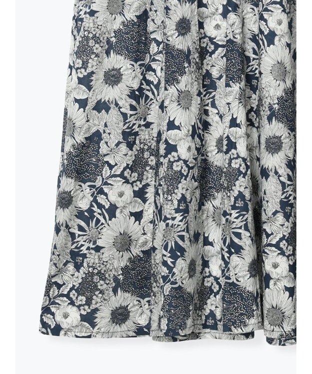 Te chichi 【LIBERTY FABRICS】Vネックフレアワンピース ブラック