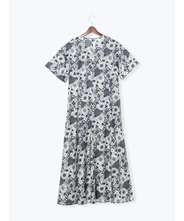 Te chichi 【LIBERTY FABRICS】Vネックフレアワンピース ネイビー