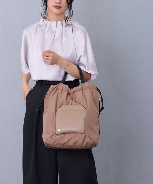 MioFIRANO SILHOUETTE V001 ショルダーバッグ はっ水 A4サイズ対応 BEIGE