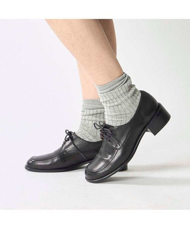 ing <ing>レースアップシューズ ブラック