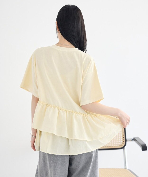 earth music&ecology 異素材ドッキンググラフィックTシャツ Ivory