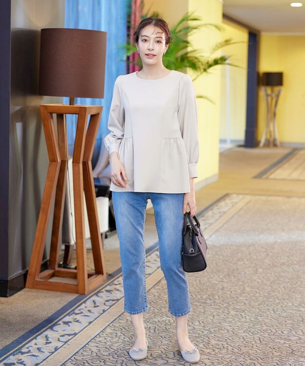 Tiaclasse 【ダブルクロス】パフスリーブペプラムチュニックブラウス グレージュ