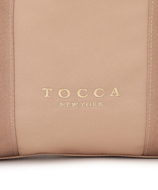 TOCCA 【アップサイクルコサージュ付き・美香＆Lovécoコラボ・数量限定・A4サイズ対応】FLOWER IN HEART BAG バッグ ベージュ×ローズ
