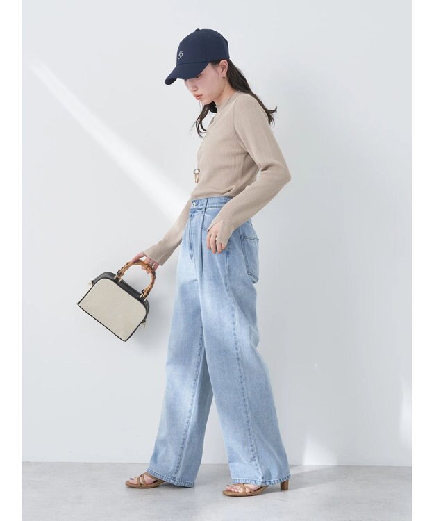 earth music&ecology タックルーズデニムパンツ Light Indigo