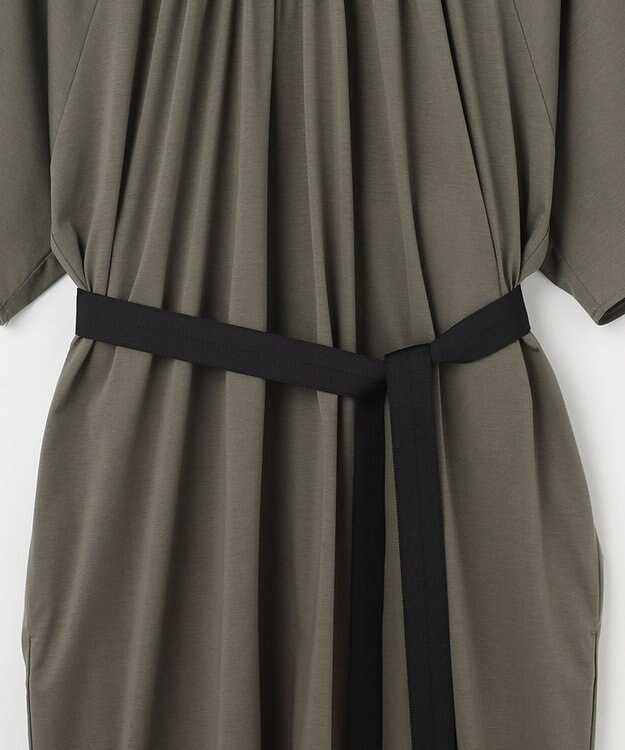 自由区 【WEB限定・洗える・XSサイズあり】ライトギャザーフレアスリーブ ワンピース カーキ系