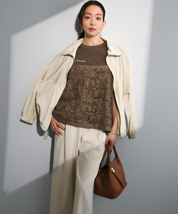 23区 【Oggi掲載】バック刺繍 メッセージロゴ Tシャツ ブラウン系