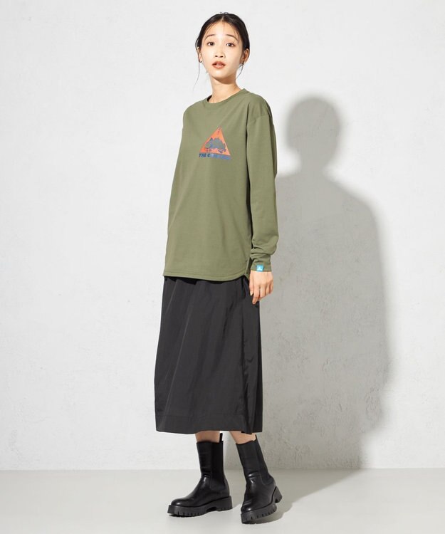 SHARE PARK LADIES 【UNISEX】UVカット アートコラボロングTシャツ〈CAMP〉（S・Mサイズ） カーキ
