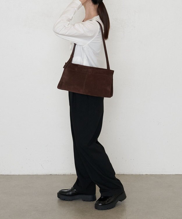 russet 【2025AW新作】スエード横長ショルダーバッグ(CE-1578) D.Brown