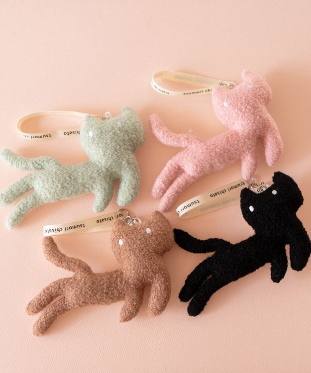 tsumori chisato CARRY キラネコチャーム ぬいぐるみ バッグチャーム ブラック