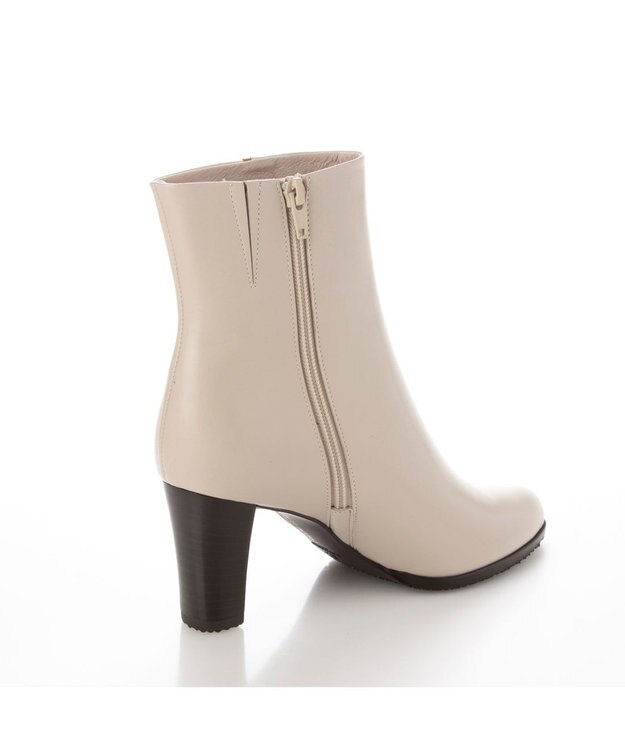 MODE ET JACOMO <MODE ET JACOMO>サイドラインアーモンドトゥブーツ アイボリー