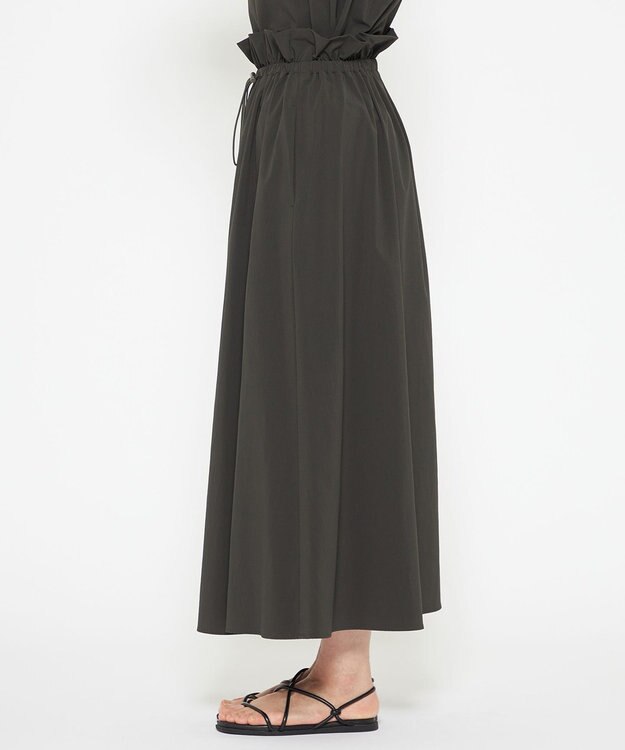 uncrave 【撥水・接触冷感・UVカット・洗濯機洗い可】マルチファンクションナイロン フレアスカート（uncrave STANDARD） スレートA