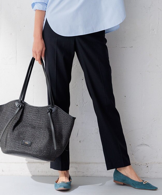 23区 【洗える/セットアップ対応】アイアスマットストレッチ テーパード パンツ ネイビー系