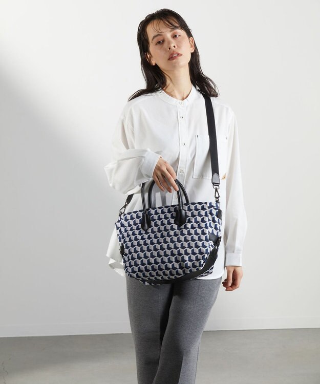 Y'SACCS キュービックモノグラム　2WAYトート　Sサイズ ネイビー