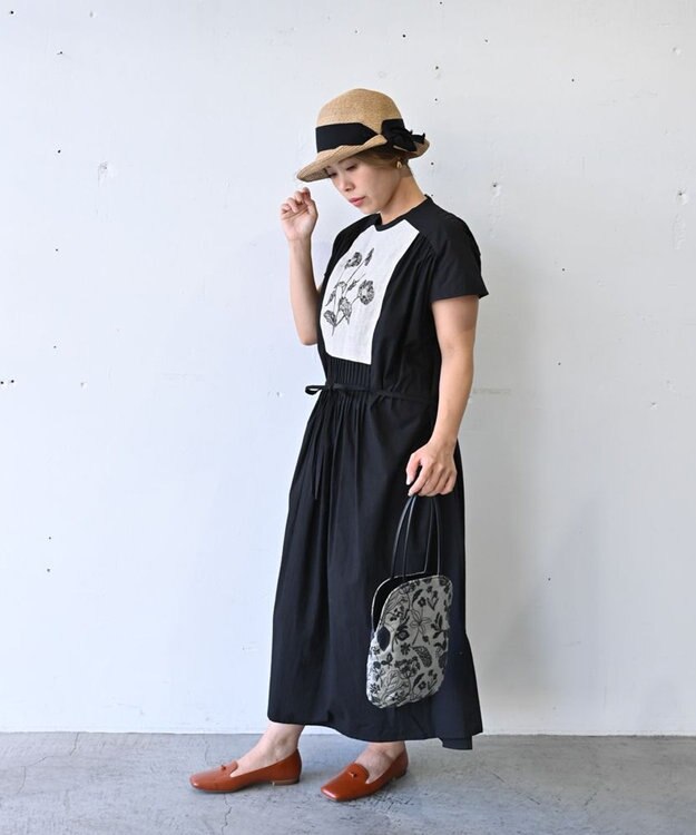 AND WOOL 筆記帳刺繍のminiバッグ グレー