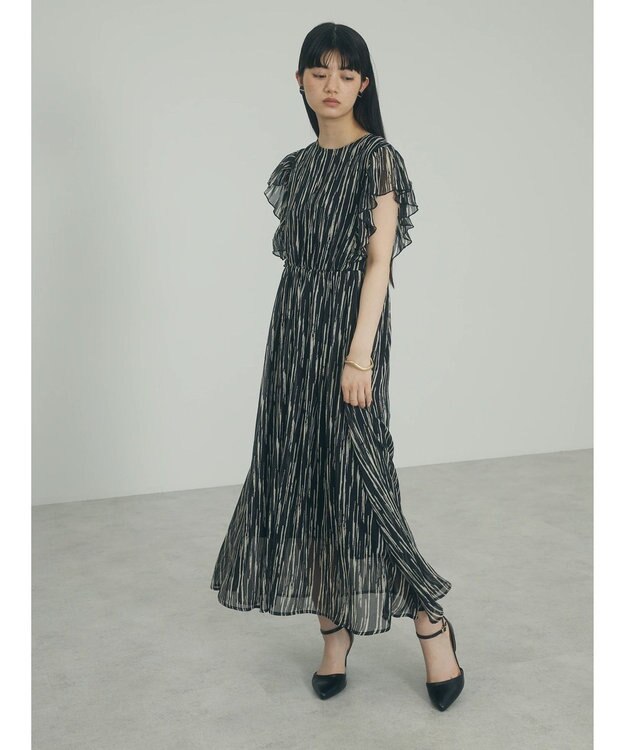 Green Parks ａ．肩フリルプリントワンピース Black