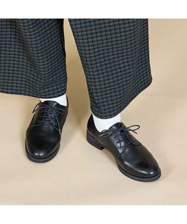 ing <ing>ソフトレザーレースアップシューズ ブラック