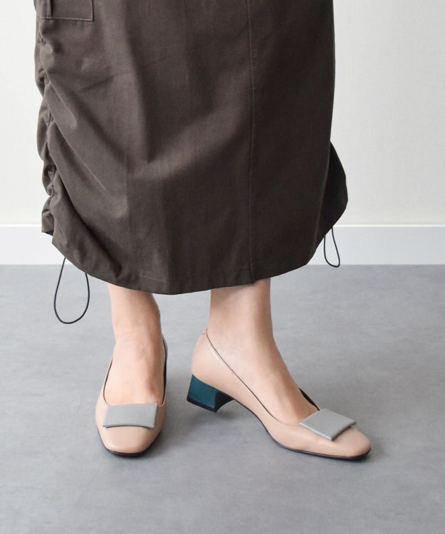 INTER-CHAUSSURES 【FABIO RUSCONI】オーナメントパンプス ライトベージュコンビ