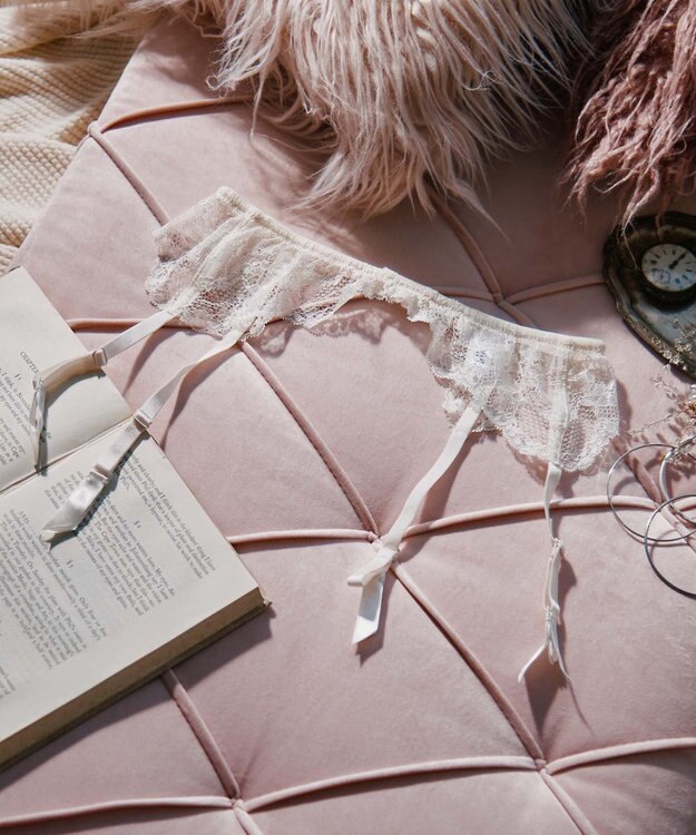 San-ai Resort（三愛水着楽園） エレガントコレクション  【2412】 ガーターベルト アイボリー