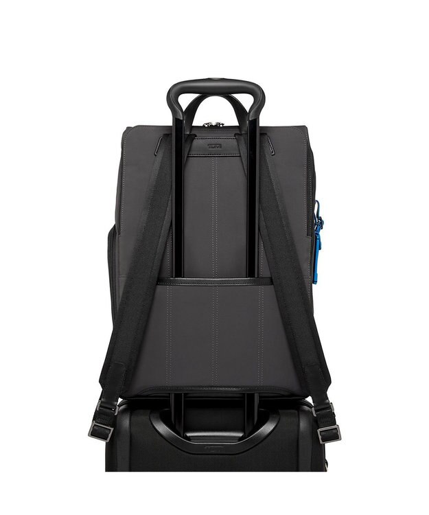 TUMI メンズ  TUMI HARRISON 「オズボーン」ロール・トップ・バックパック REFLECTIVE
