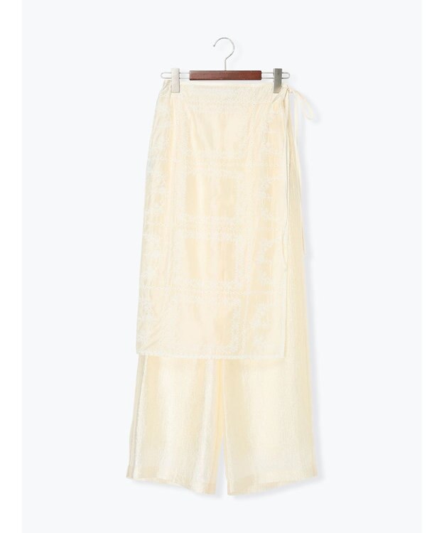 Te chichi チーフ刺繍ラップスカート付きパンツ オフホワイト