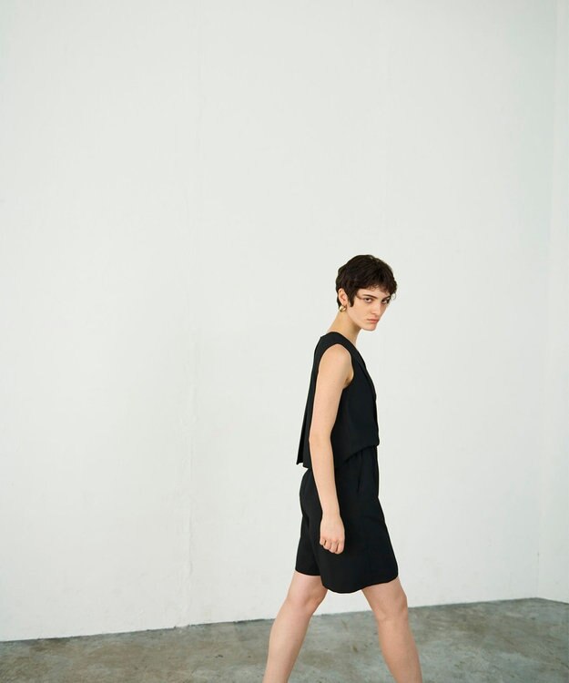 GRACE CONTINENTAL ショートサロペット ブラック