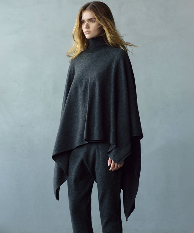 23区 【R(アール)】マイクロンメリノウール ジョガーパンツ チャコールグレー系