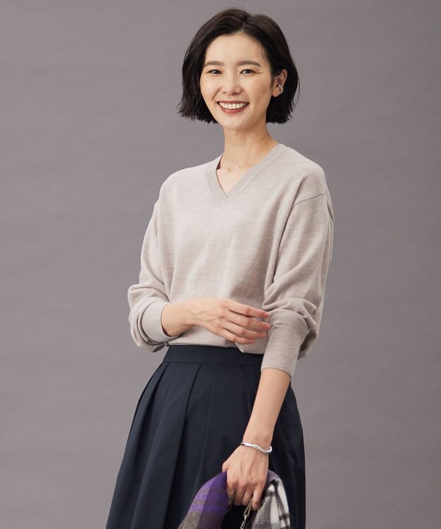 J.PRESS LADIES L 【洗える】EASY WOOL Vネック ニット ベージュ系