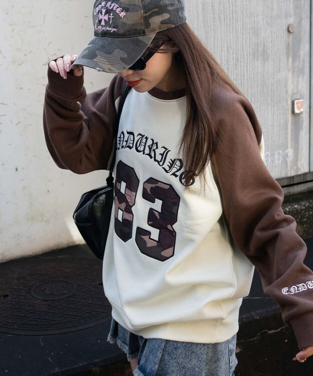 WEGO 【裏起毛】迷彩ワッペンラグランスウェット ブラウン