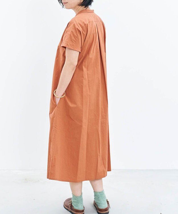 muuc 〈遠州織物で織られた上質なコットン生地〉フレンチスリーブのシャツワンピース ブラウン