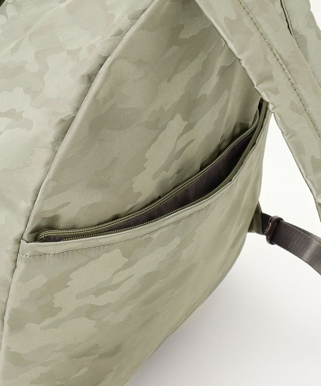 LA BAGAGERIE カモフラジャカード はっ水スマートリュック グレージュ