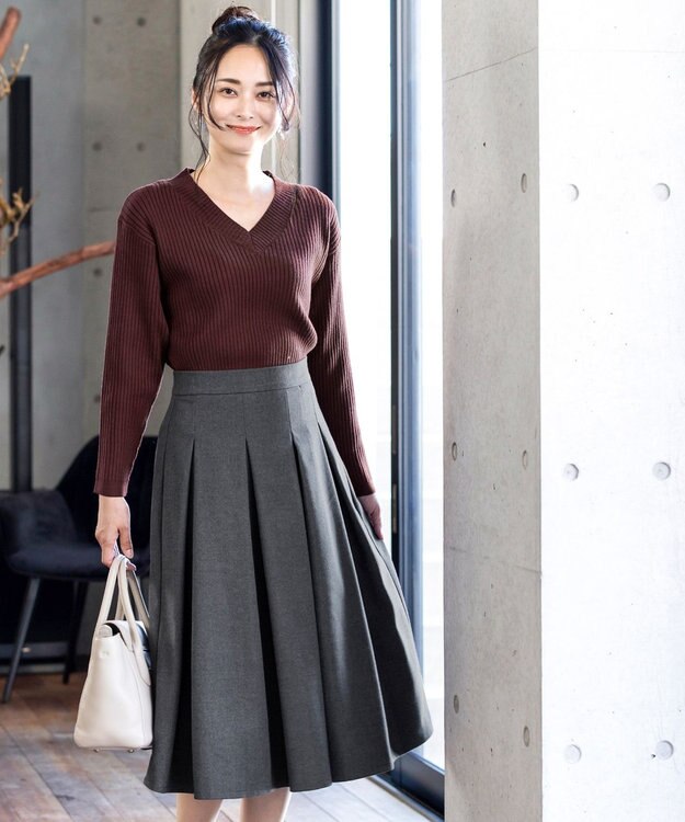 Tiaclasse 大人上品なウール調タックフレアスカート チャコールグレー