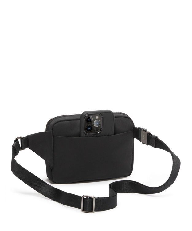 TUMI VOYAGEUR 「セドナ」クロスボディ/スリング ブラック/ガンメタル