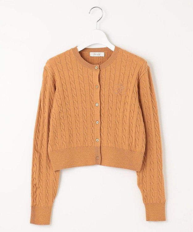 Feroux 【古畑星夏さん着用・アンサンブル】ロゴ刺繍入りケーブルアンサンブル ニット キャメル系