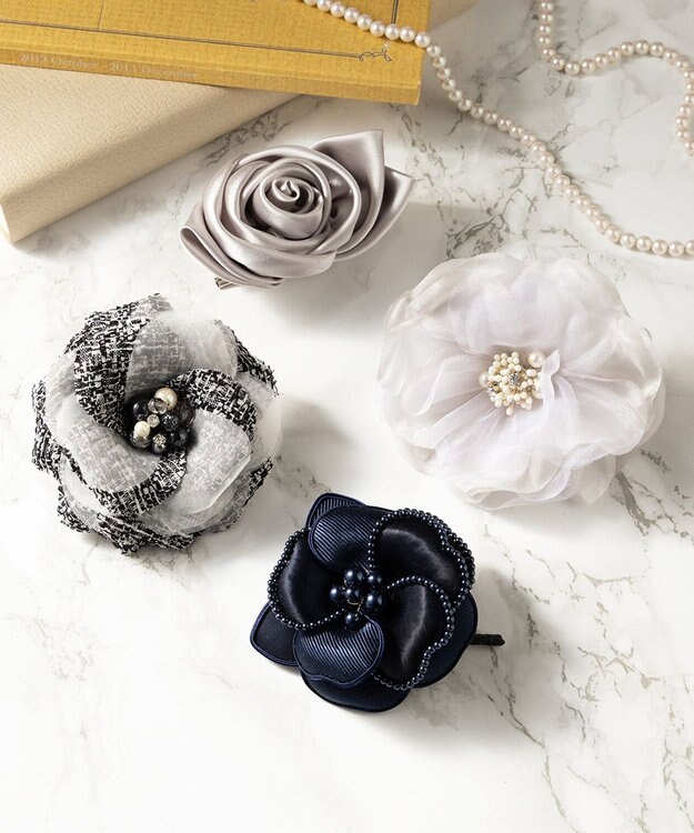 23区 サテンコサージュ ネイビー系