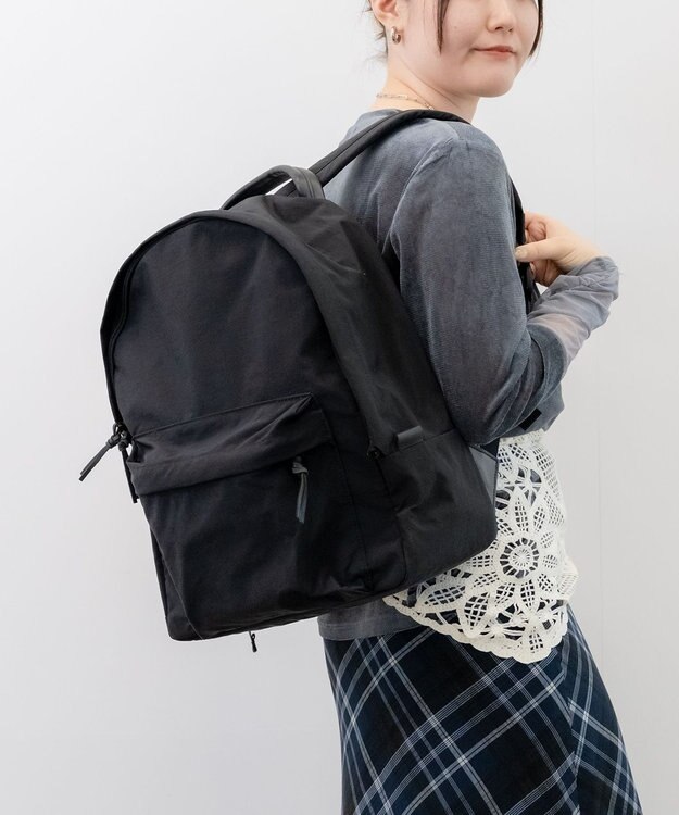 NIZYU KANO 【竹下玲奈コラボ】My Backpack Mサイズ ブラック