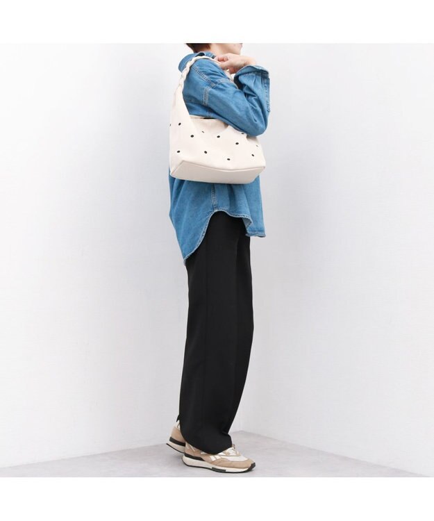 UNBILLION カシュカシュ cachecache / 三つ編みハンドルドット刺繍トート アイボリー