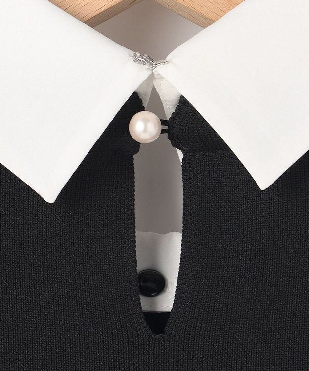 組曲 S 【組曲×setsuko sagittaire】ボンボンフラワー襟付き ニット ブラック系