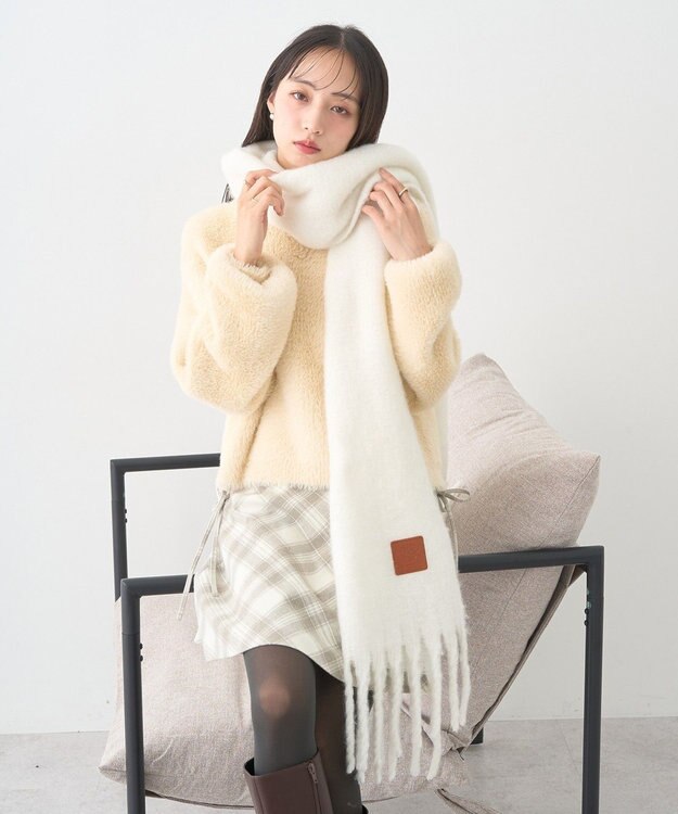 earth music&ecology ワンポイントビッグマフラー Ivory