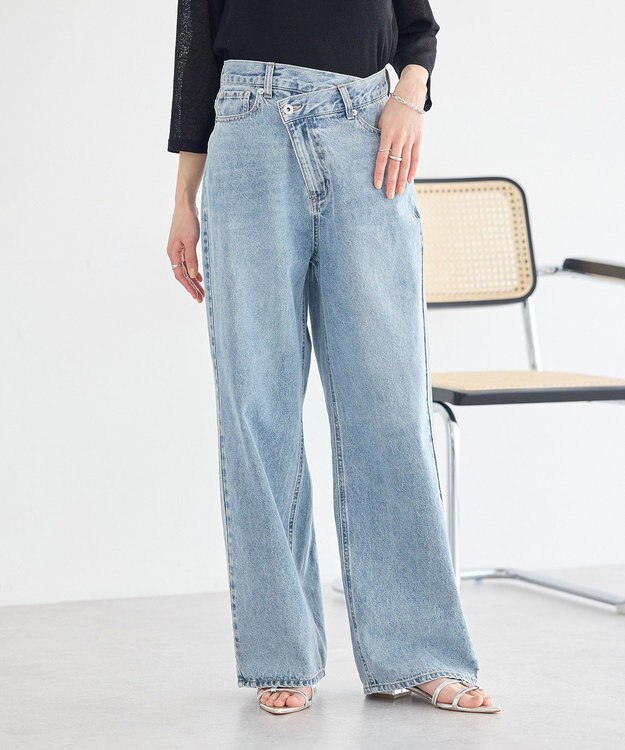 earth music&ecology ウエストアシメデニムパンツ Light Indigo