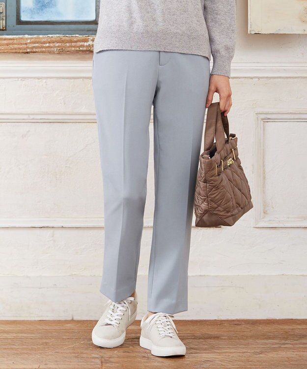 J.PRESS LADIES 【洗える】40/2NEWESTバックピーチ テーパード パンツ サックスブルー系