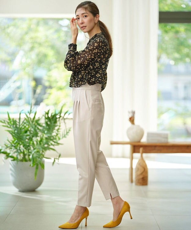 組曲 L ライトダブルクロス テーパードパンツ サンドグレージュ系