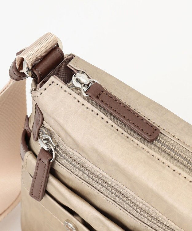 LA BAGAGERIE モノグラム　スクエアナイロンショルダー　SSサイズ ゴールド