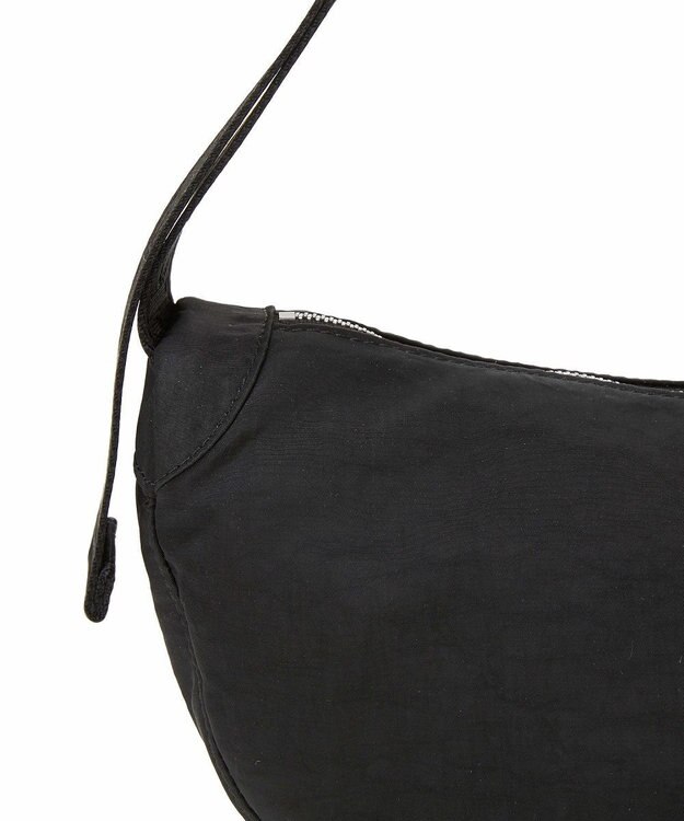 TOPKAPI 【Breath TOPKAPI】Freely フリーリー ナイロン ロゴテープ  ラウンド ショルダーバッグ ブラック