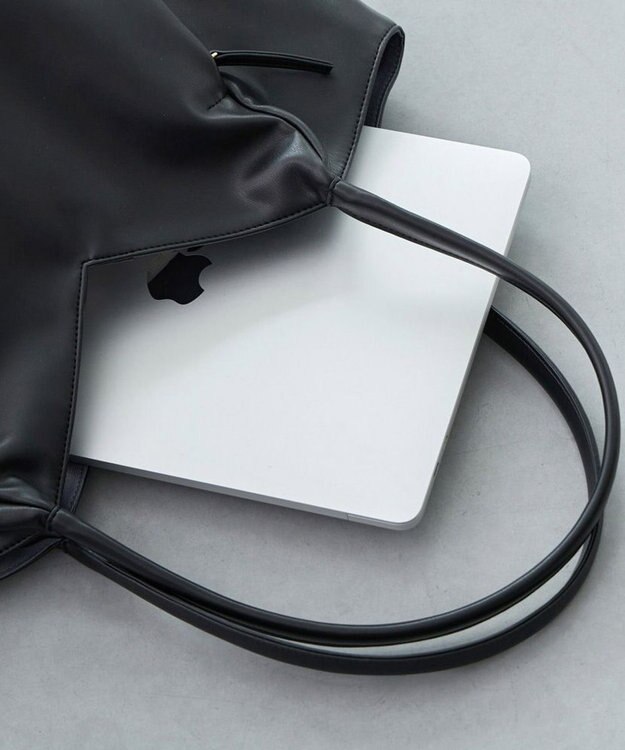 ROOTOTE 3666【シャープな印象】LT.ラウンド.Vカット-A 01：ブラック